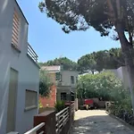Luxury Villa Near Sea With Private Pool